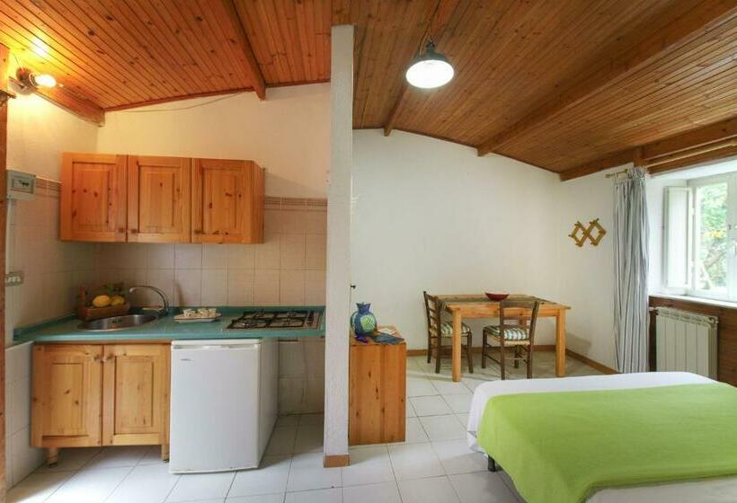 استودیوی استاندارد, La Rosa Dei Venti