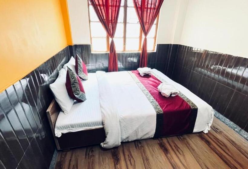 غرفة قياسية, Family Guest House