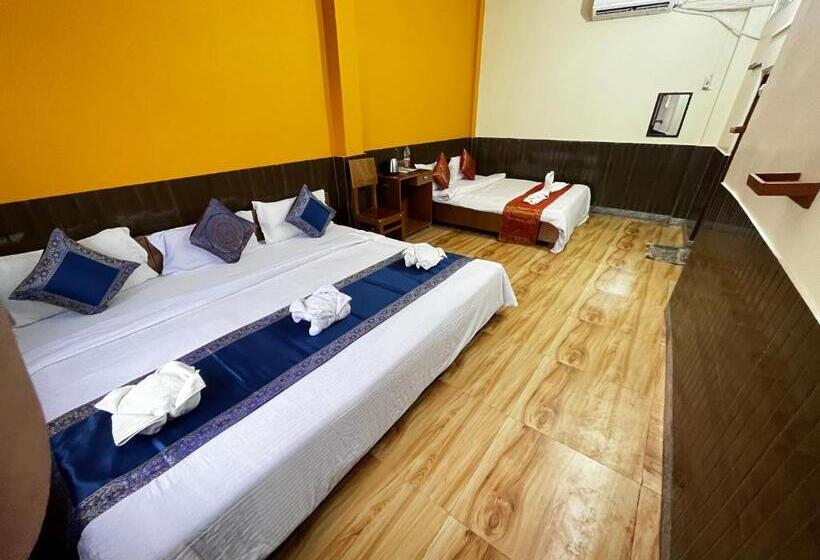 جناح عائلي, Family Guest House