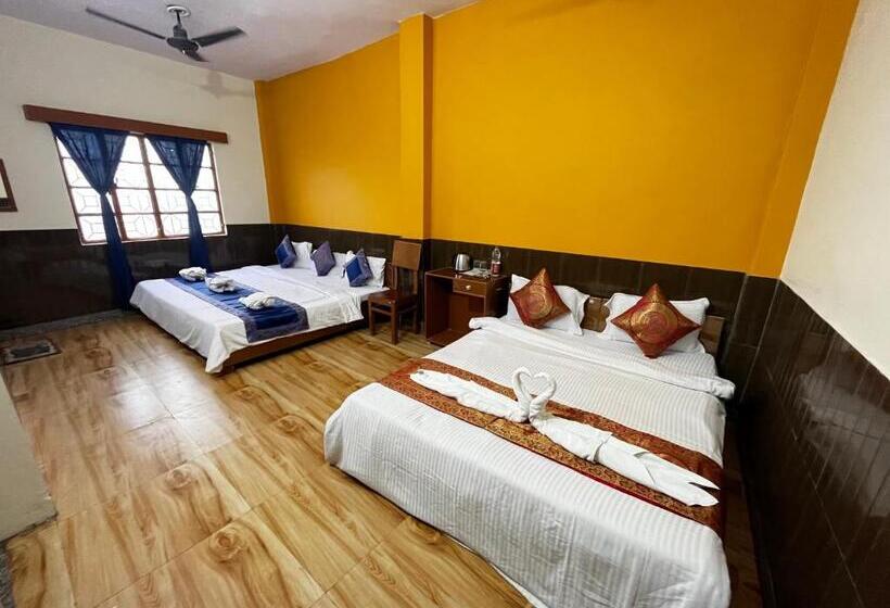 جناح عائلي, Family Guest House