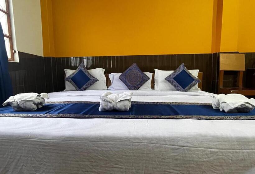 جناح عائلي, Family Guest House