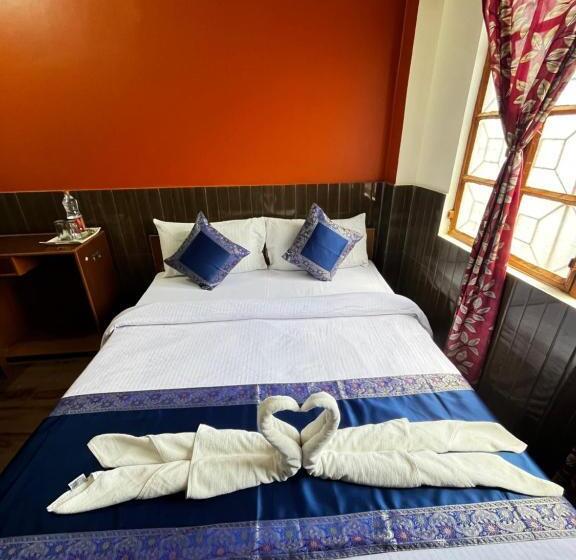 غرفة قياسية حمام مشترك, Family Guest House