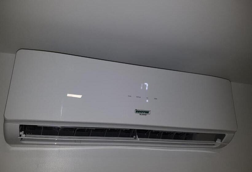 ２ベッドルームアパートメント, Da Black Almond