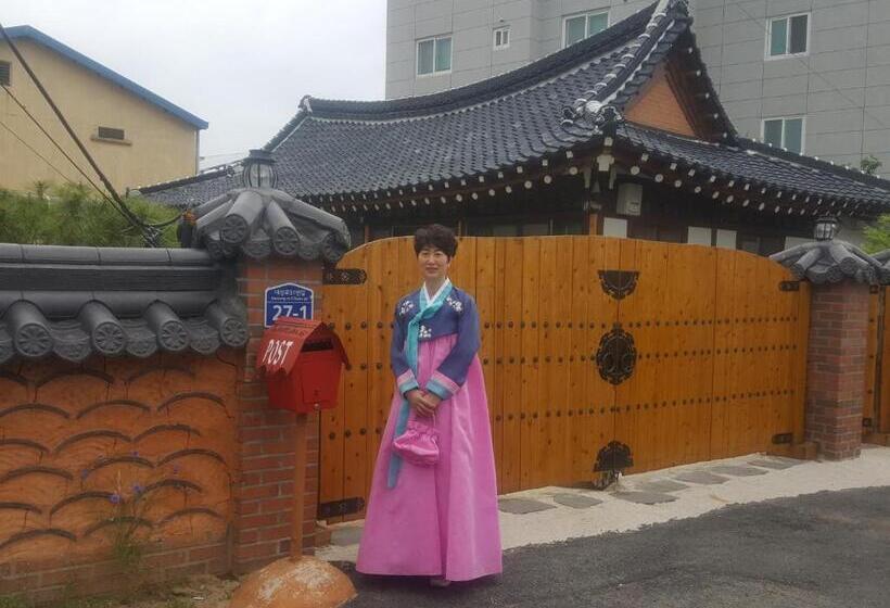 ガーデンビュースタンダードルーム, Dasomchae Hanok Stay