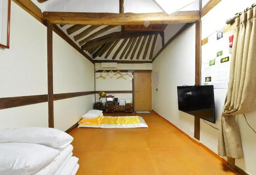 اتاق استاندارد با چشمانداز باغ, Dasomchae Hanok Stay