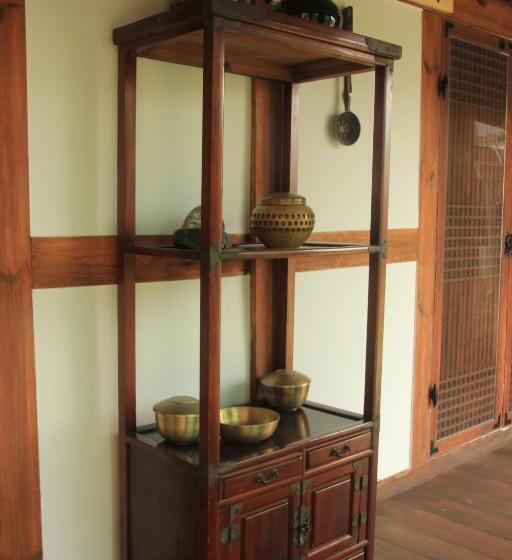 جناح عائلي, Dasomchae Hanok Stay