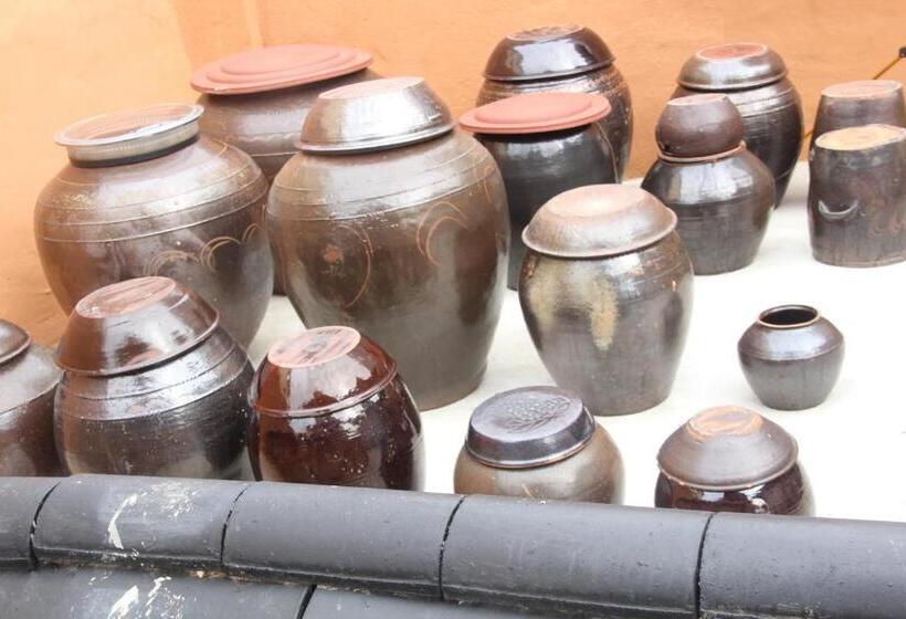 غرفة ديلوكس عائلية, Dasomchae Hanok Stay