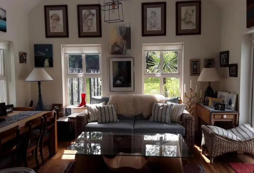 キングサイズベッドのスタンダードルーム, Lynster House