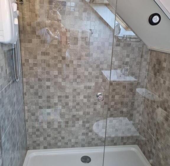 Номер Deluxe, Lynster House