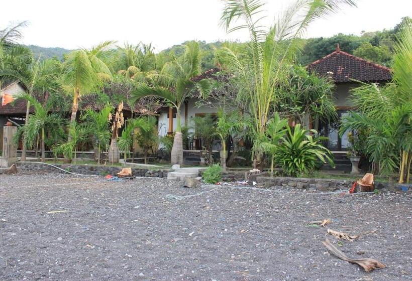 בקתה סטנדרטית, Teman Teman Bungalows1