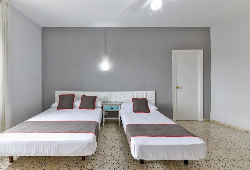 غرفة عائلية, Hospedería Restaurante Pilar Villacastín