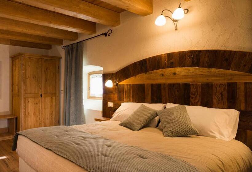 اتاق سوپریور با وان آب گرم, Chambres D'hôtes La Moraine Enchantée