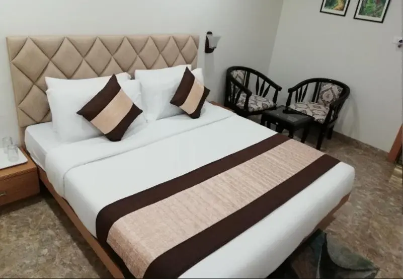 Deluxe-huone, Aditya Residency