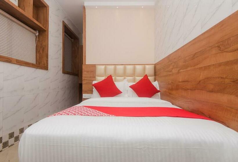 اتاق عادی, Indore Near Mumbai Central Station