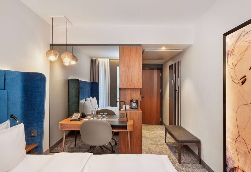 Номер Комфорт, Hyperion Hotel München