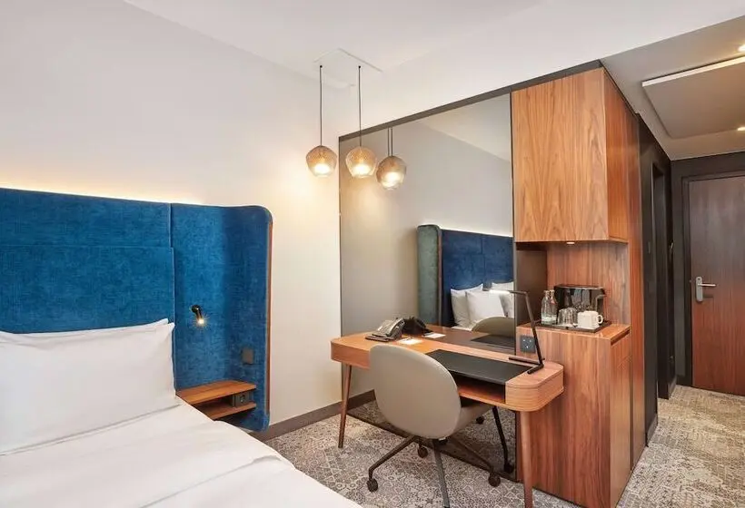 Quarto Comfort, Hyperion Hotel München