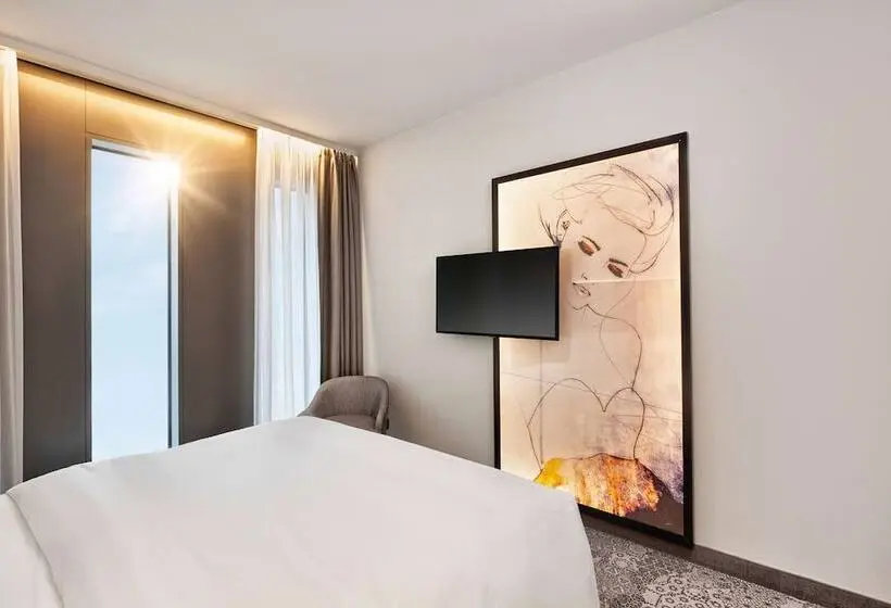 Quarto Superior Cama King, Hyperion Hotel München