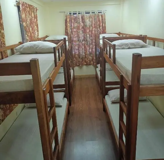 اتاق خانوادگی, Koinonia Retreat Center