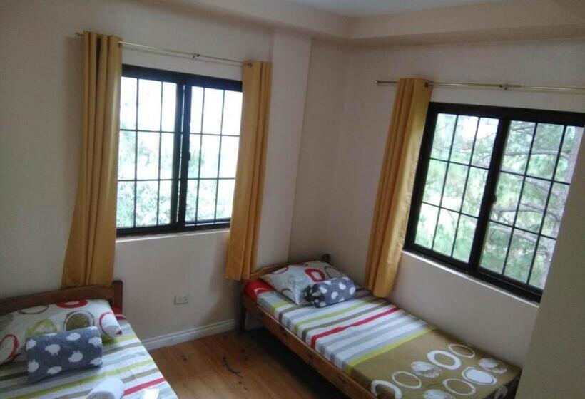 اتاق استاندارد با چشم‌انداز کوهستان, Koinonia Retreat Center