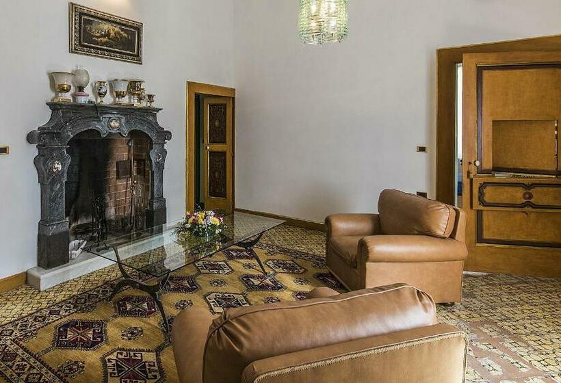 سوییت, Villa Durante