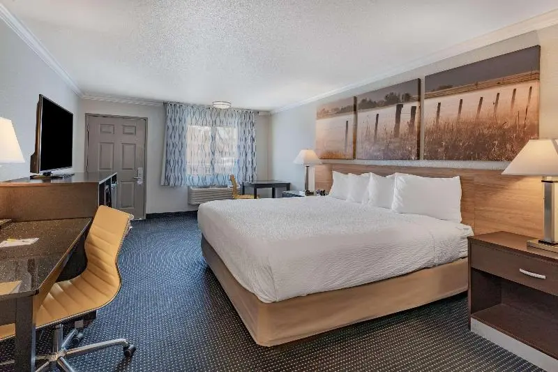 キングサイズベッドのスタンダードルーム, Days Inn By Wyndham Winnemucca