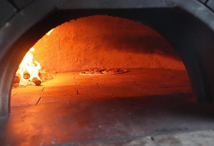 اتاق لوکس با چشم‌انداز دریا, Tangalle Rest House