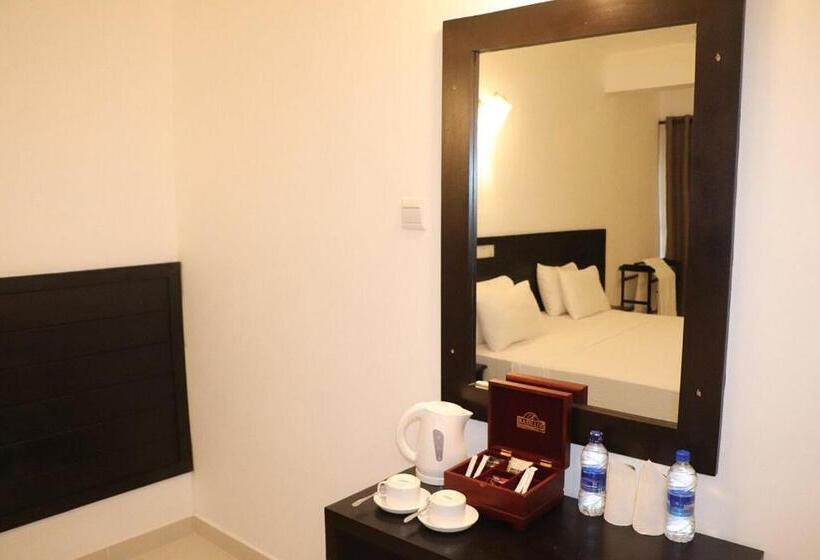 اتاق لوکس با چشم‌انداز دریا, Tangalle Rest House