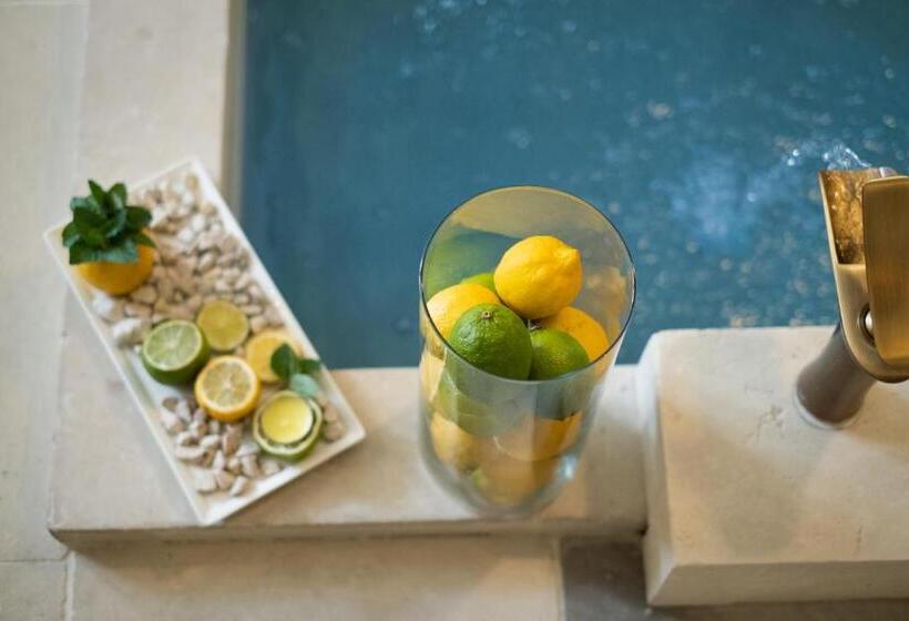 סוויטה עם ג'קוזי, Masseria Rauccio