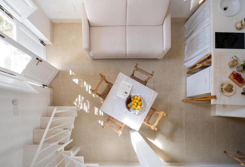 סטודיו משפחתי, Masseria Rauccio