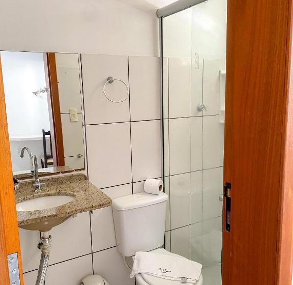 이코노미 싱글 룸, Chave De Ouro