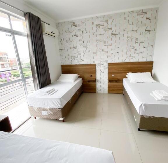 디럭스 트리플 룸, Chave De Ouro