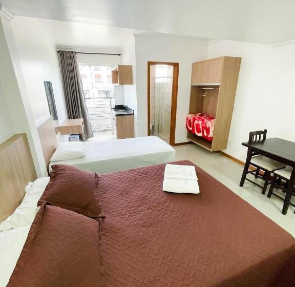 디럭스 트리플 룸, Chave De Ouro