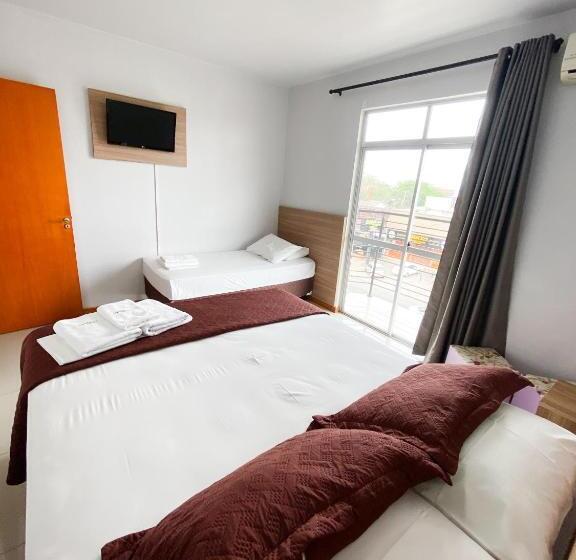 디럭스 트리플 룸, Chave De Ouro