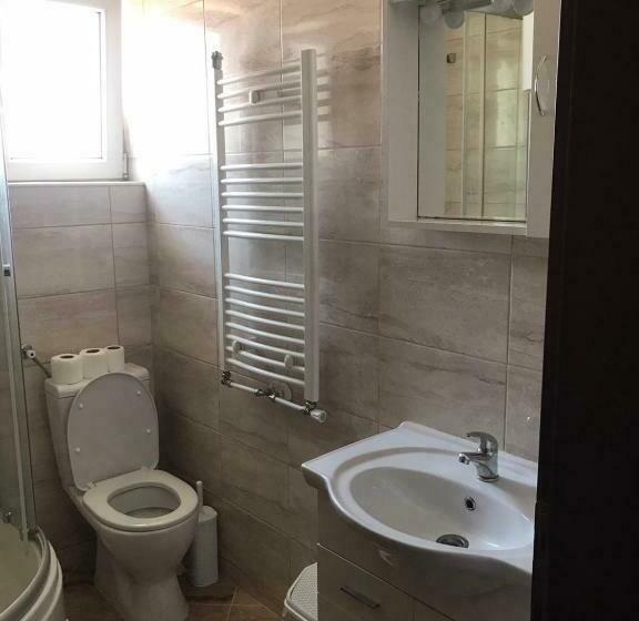 اتاق استاندارد با بالکن, Apartmani Ambiente