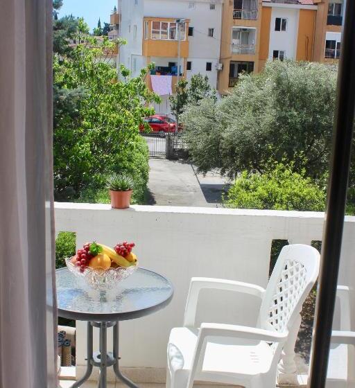 اتاق استاندارد با بالکن, Nir Apartments Budva