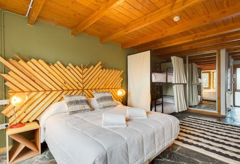 اتاق خانوادگی, Socialtel Bariloche   Formerly Selina Bariloche