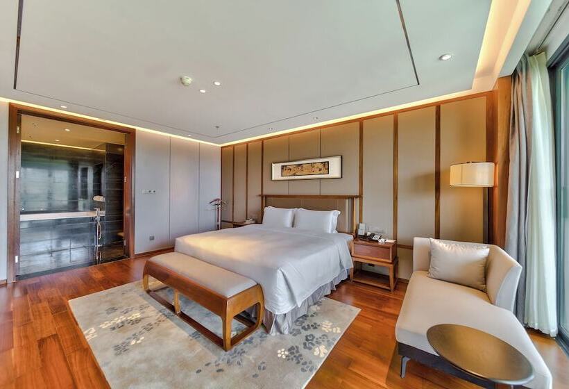 Президентский Люкс, Grand Skylight Int  Hotel Pingshan