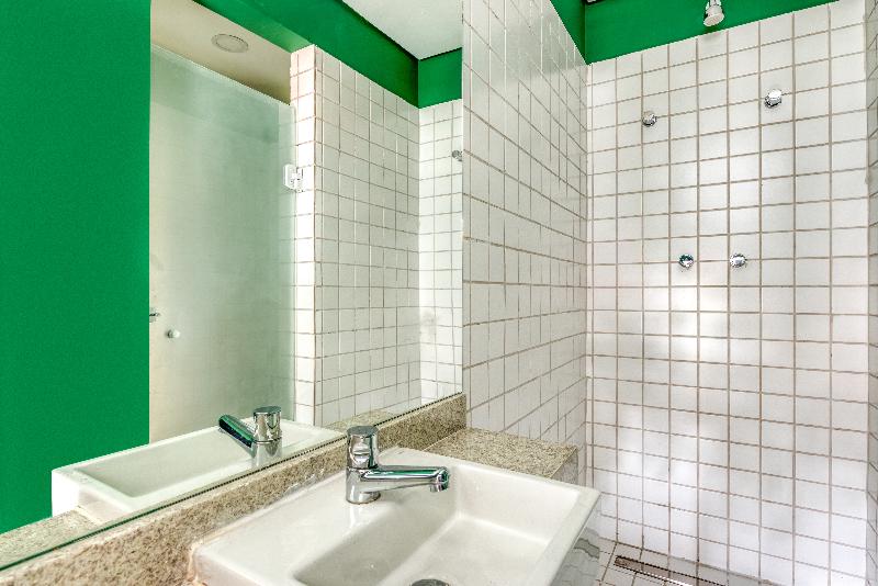 سرير فى غرفة مشتركه, Selina Madalena Sao Paulo