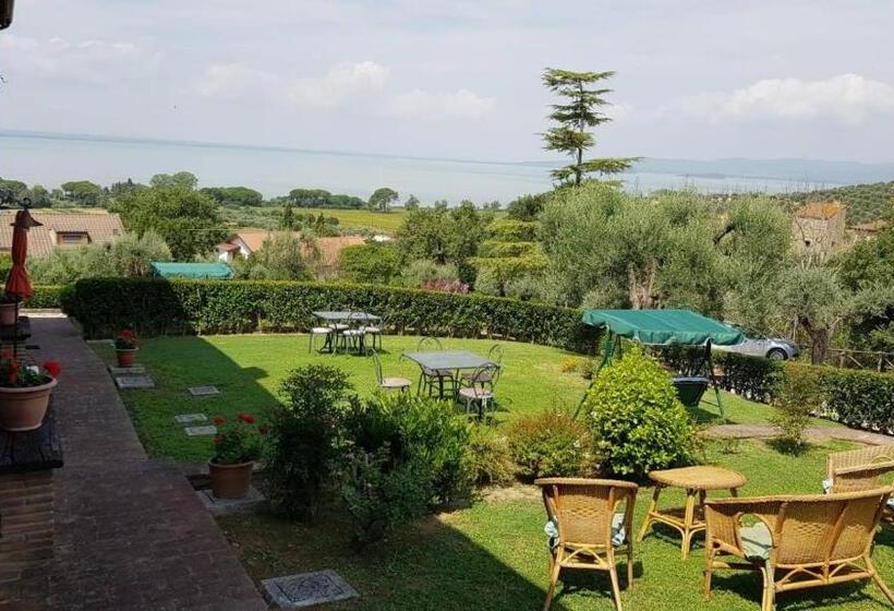 Suite with lake view, Casale Sul Lago Trasimeno