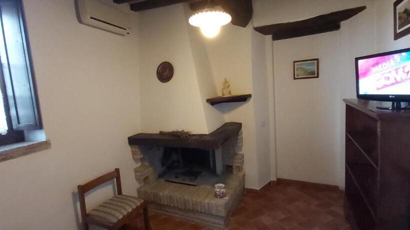 Suite with lake view, Casale Sul Lago Trasimeno