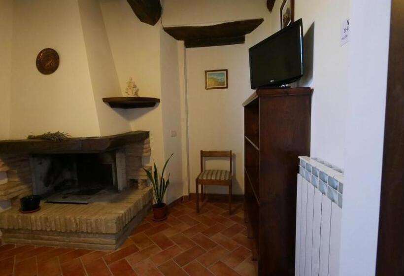 Suite with lake view, Casale Sul Lago Trasimeno
