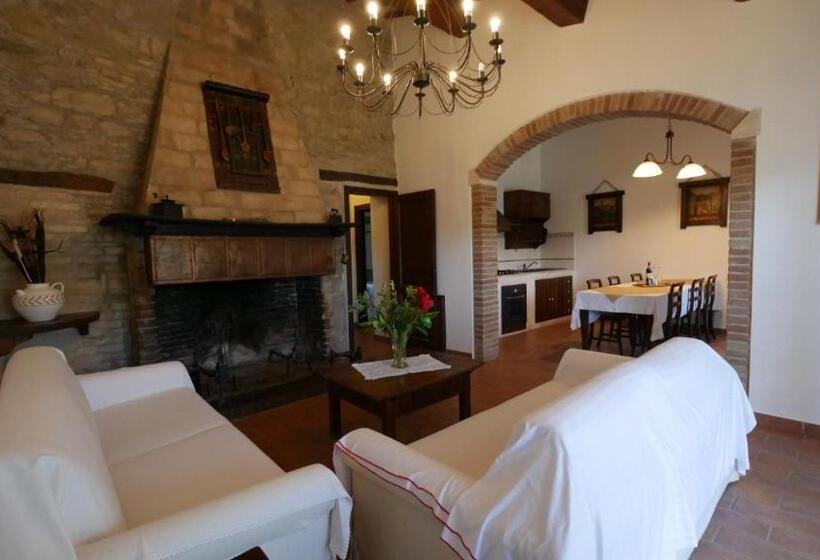 דירת שני חדרים, Casale Sul Lago Trasimeno