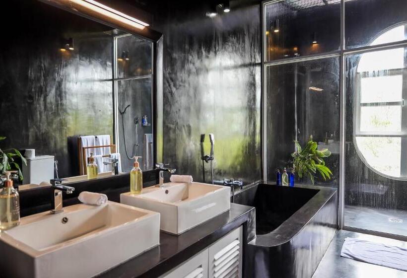 Номер Стандарт с Террасой, The Flame Tree Estate &