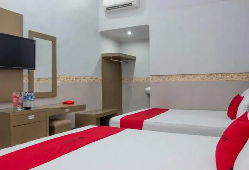 スタンダードルーム, Reddoorz Near Goa Panggung