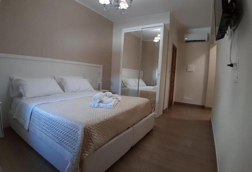 Семейный Номер, Guest Room Nesea