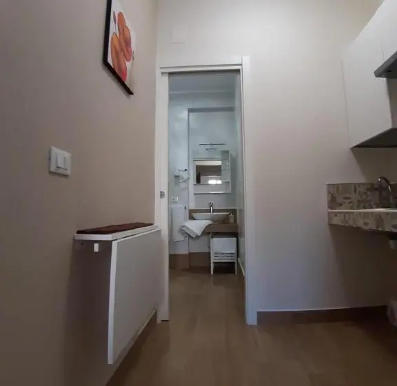 Perhehuone, Guest Room Nesea