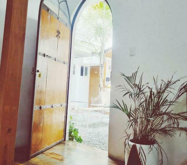 スタンダード４人部屋, Hoja Santa Posada