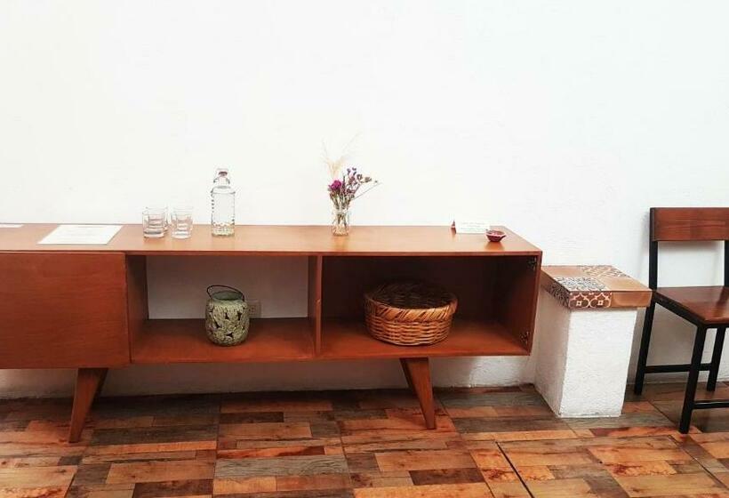 スタンダード４人部屋, Hoja Santa Posada