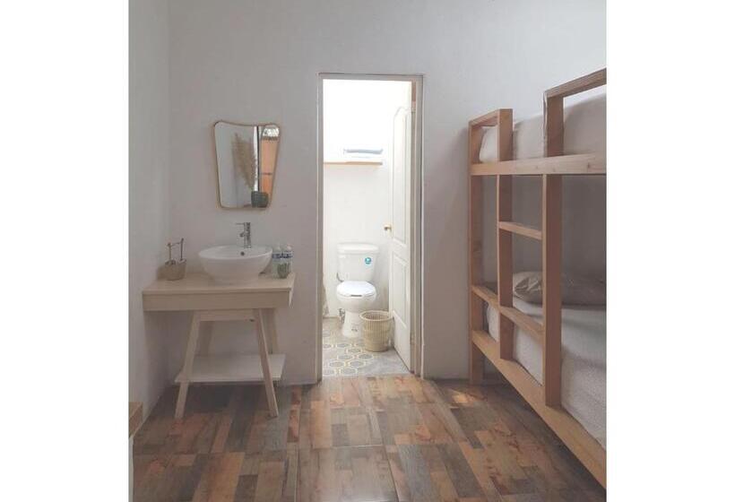 スタンダード４人部屋, Hoja Santa Posada