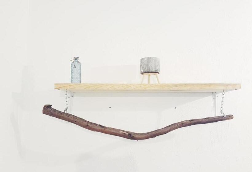 デラックスルーム, Hoja Santa Posada